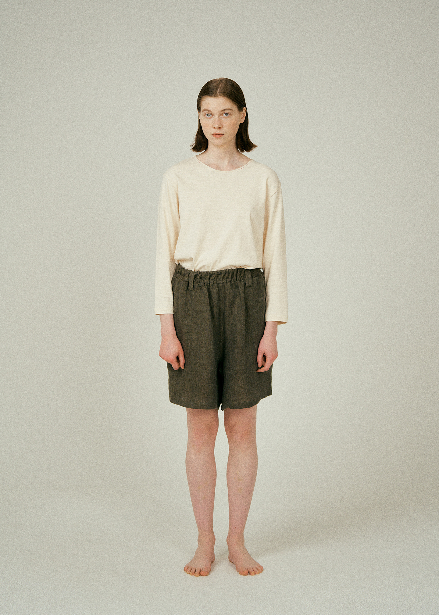 (w) Readymade Shorts in Linen Dobby Olive